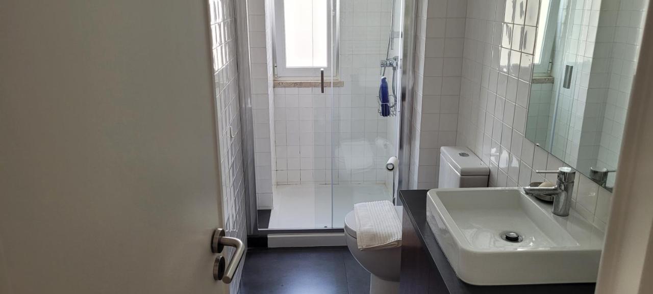 ליסבון Comfy Room Near Metro מראה חיצוני תמונה